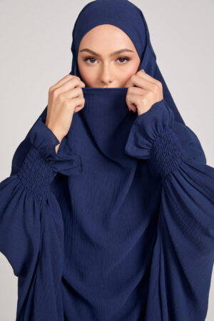 Abaya with fir
